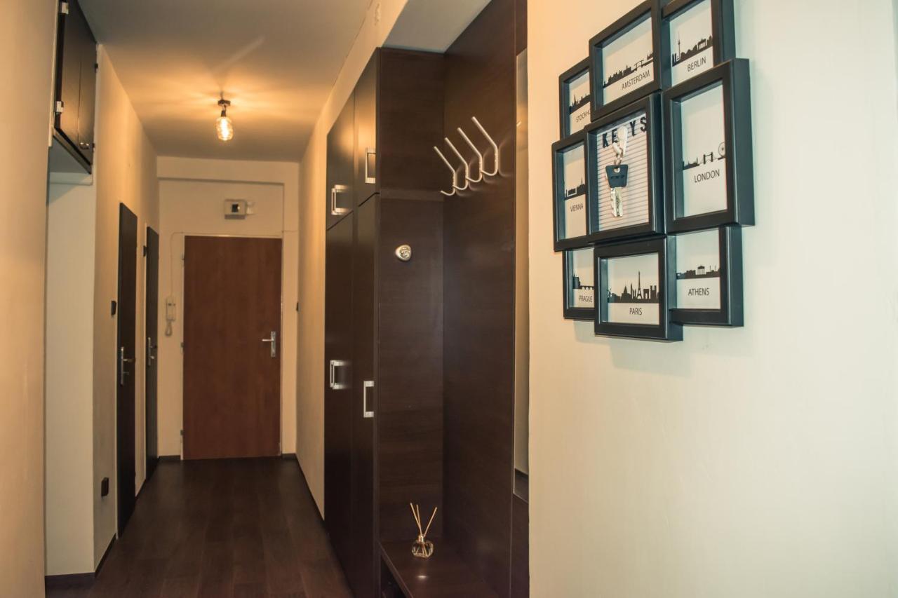 Apartman Jnj Velkomoravska أولوموك المظهر الخارجي الصورة