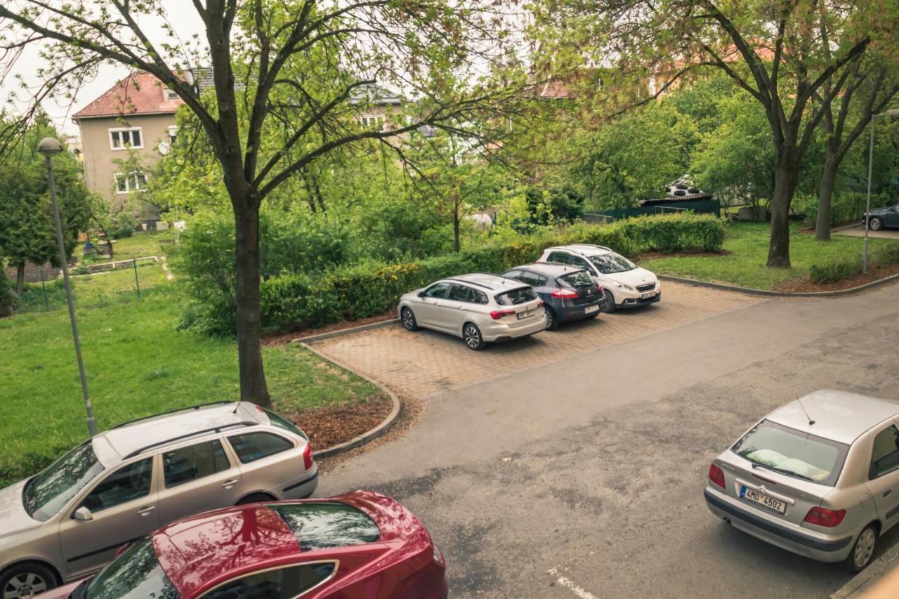 Apartman Jnj Velkomoravska أولوموك المظهر الخارجي الصورة